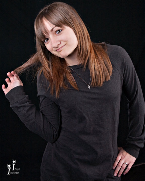 Female model photo shoot of Laryn Hundley
