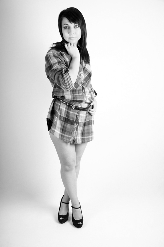 Female model photo shoot of Alyssa_Nadine by ClickMore