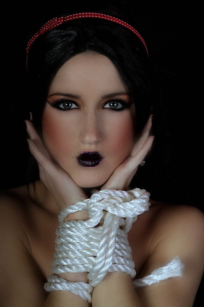 Female model photo shoot of Lynn M by dannybailey, makeup by Lindsay Medlicott MUA
