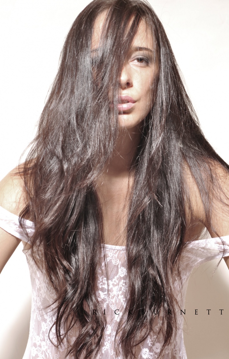 Female model photo shoot of Vanessa-Leigh