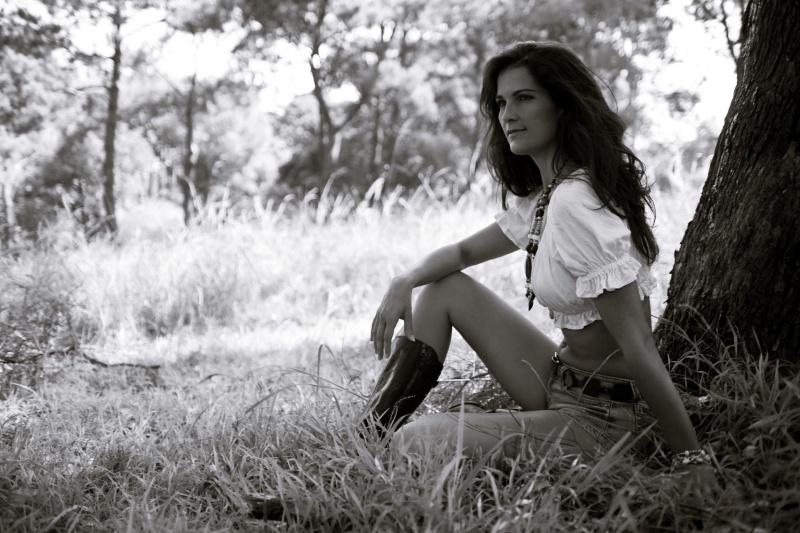 Female model photo shoot of Suzy Antal in Centennial Park