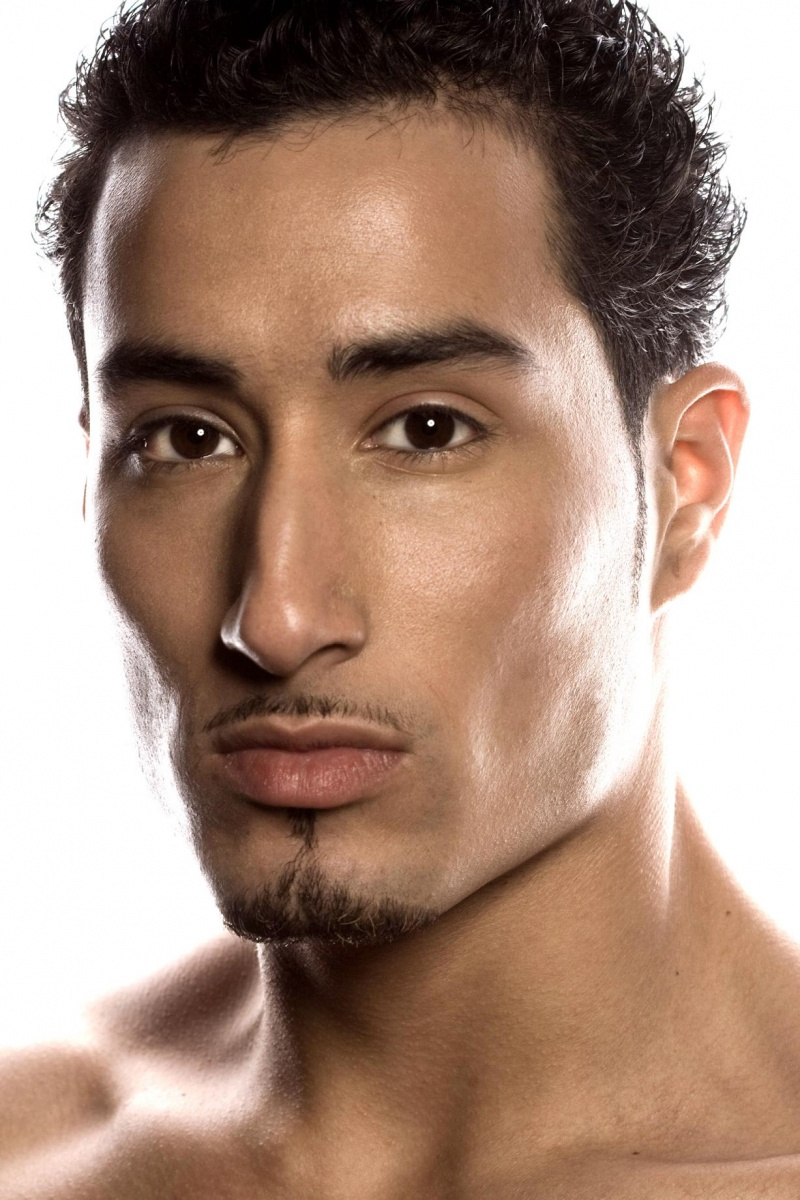Male model photo shoot of Jonathan Cortez