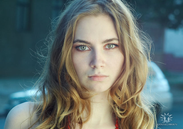 Female model photo shoot of Elena Oprea
