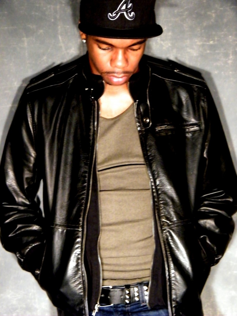Male model photo shoot of Tray in Los Angeles,Ca
