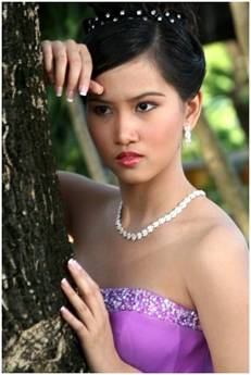 Female model photo shoot of Rissy P in Angel Gabriel Gardens - Philippines