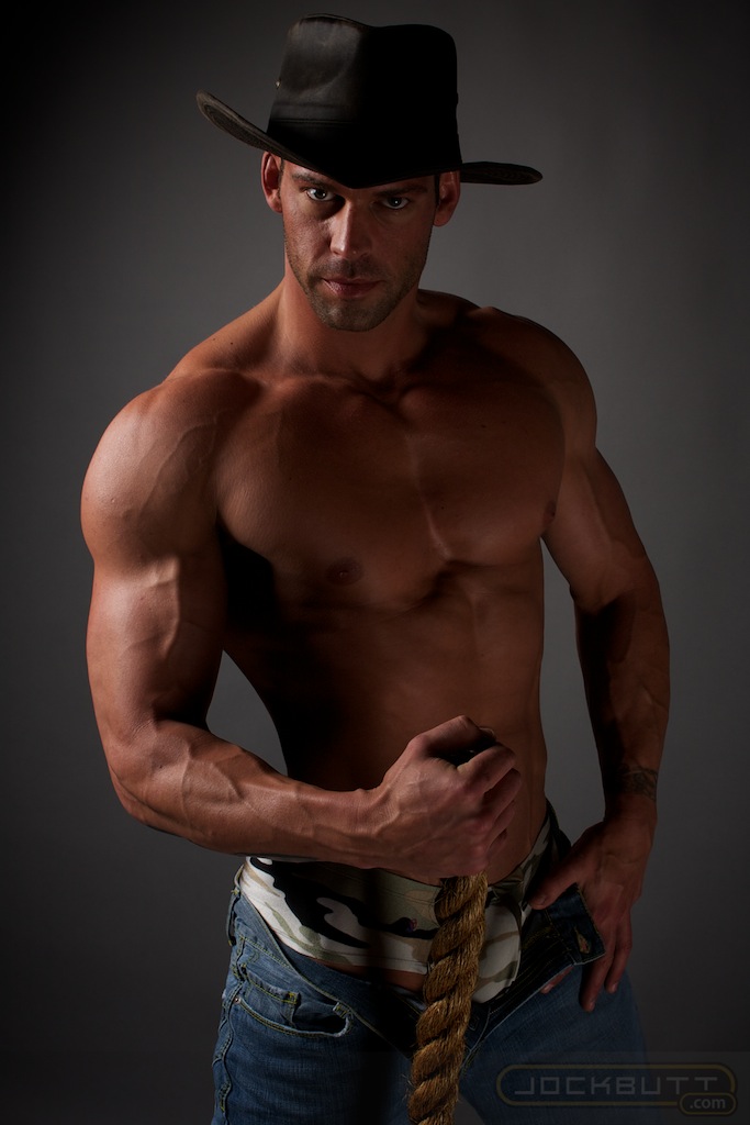 Male model photo shoot of POWERHOUSE PAUL in san fran 2010