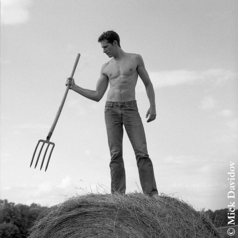 Male model photo shoot of Mick Davidov