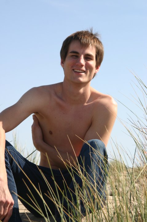 Male model photo shoot of Scott Hylton in Oxnard Beach