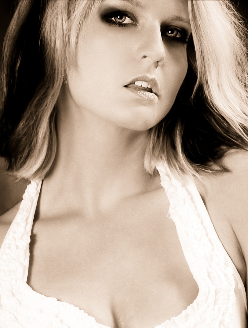 Female model photo shoot of Terra B