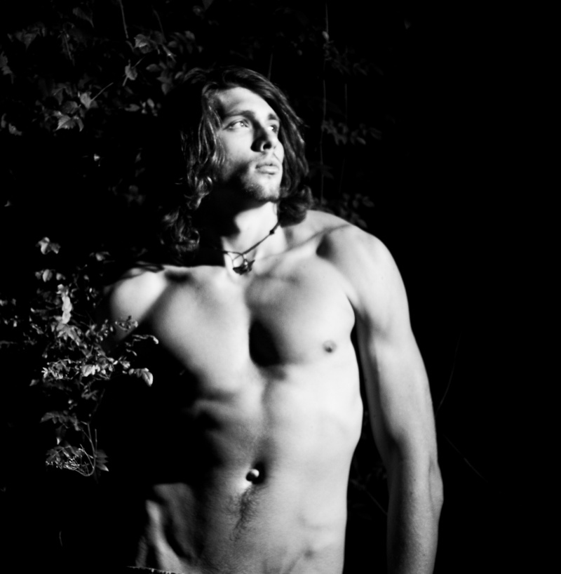 Male model photo shoot of Benjamin Lewis