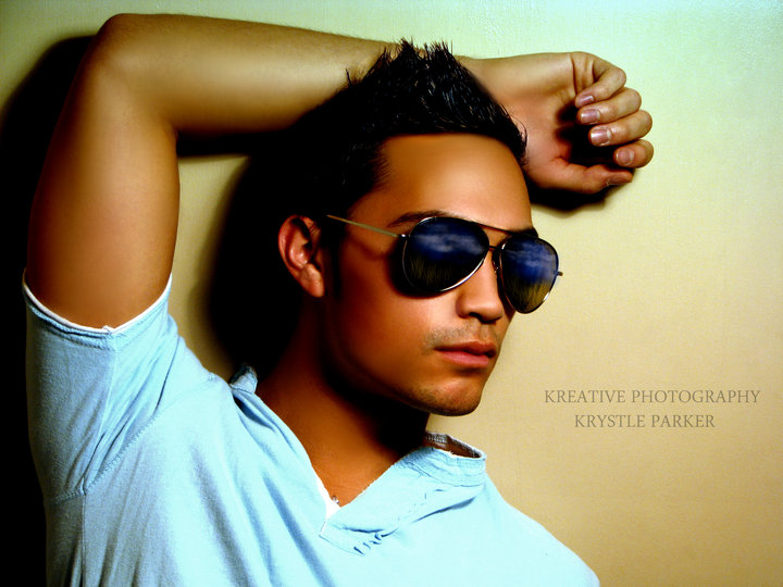 Male model photo shoot of Evan Keanaaina by Krystle Parker