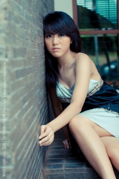 Female model photo shoot of Anggraini Lestari