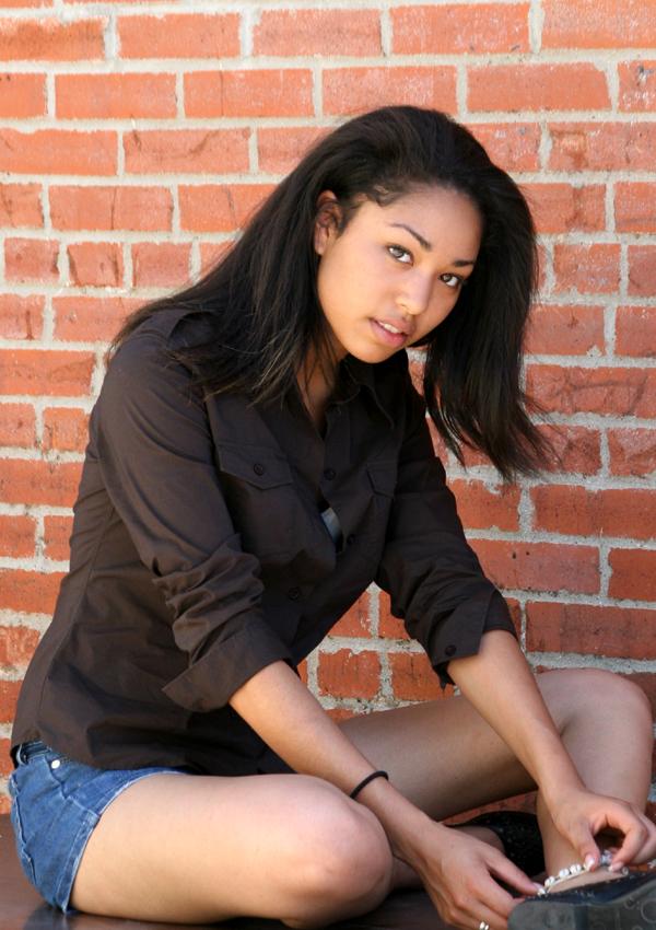 Female model photo shoot of Jasmin Jones in Downtown Killeen, TX