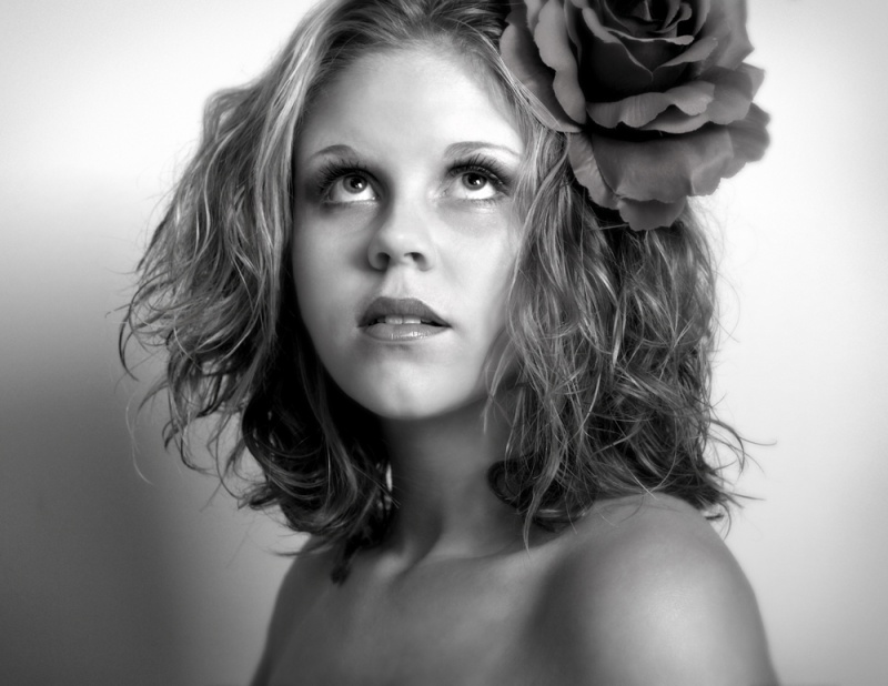 Female model photo shoot of Katrin Eleanora in 5th and lamar