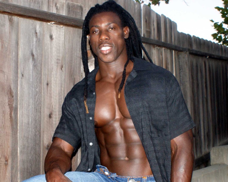 Male model photo shoot of Niancho Sanneh in San Diego
