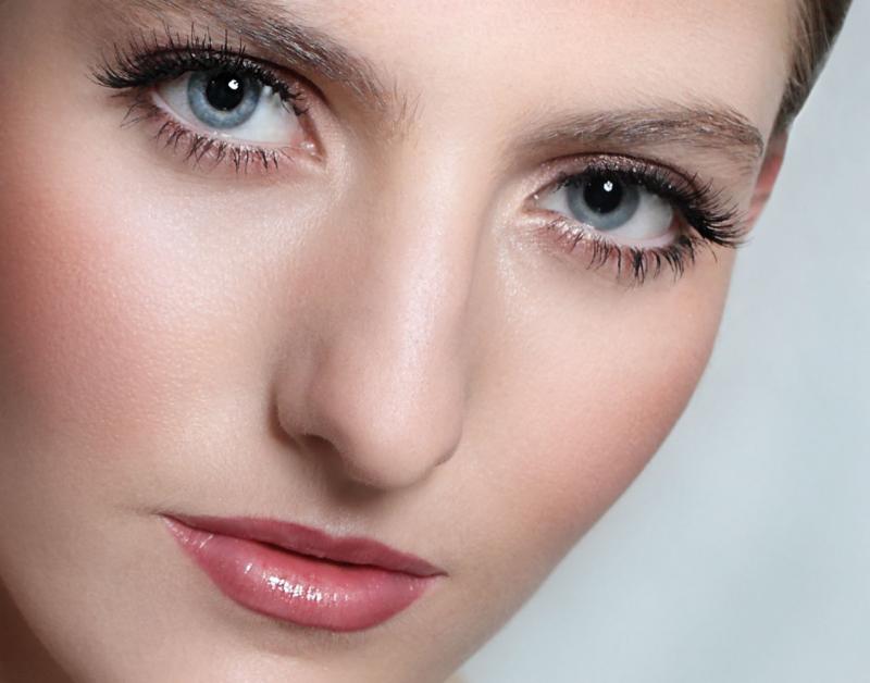 Female model photo shoot of Nikola Anderson by ORyan Empire, makeup by Sophia Pickle