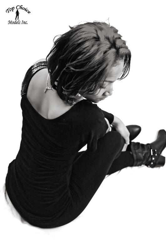 Female model photo shoot of Mz.SoSubtle