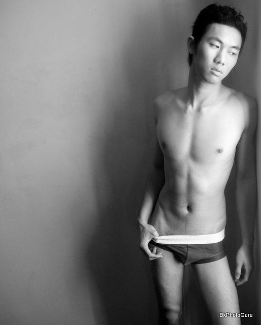 Male model photo shoot of David Vo