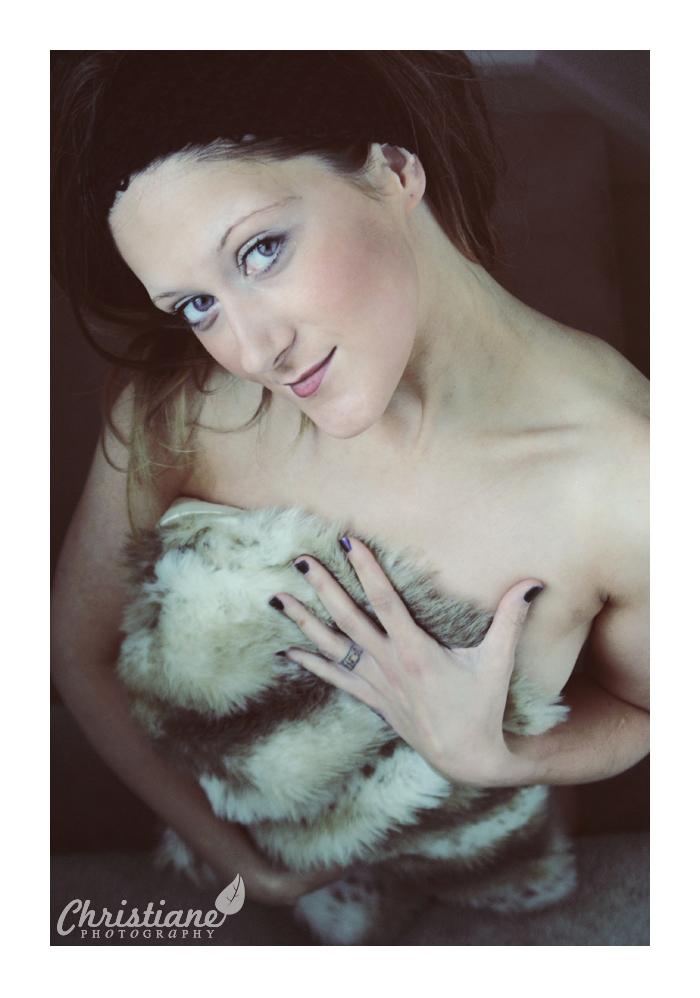 Female model photo shoot of Chrstiane Robinson