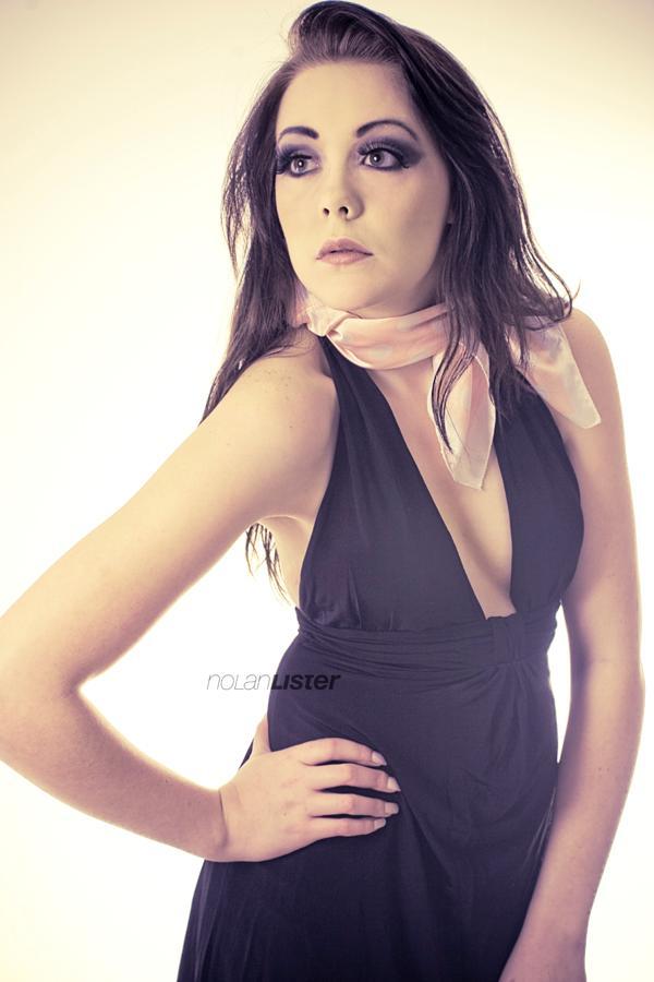 Female model photo shoot of Cindy_Catinka
