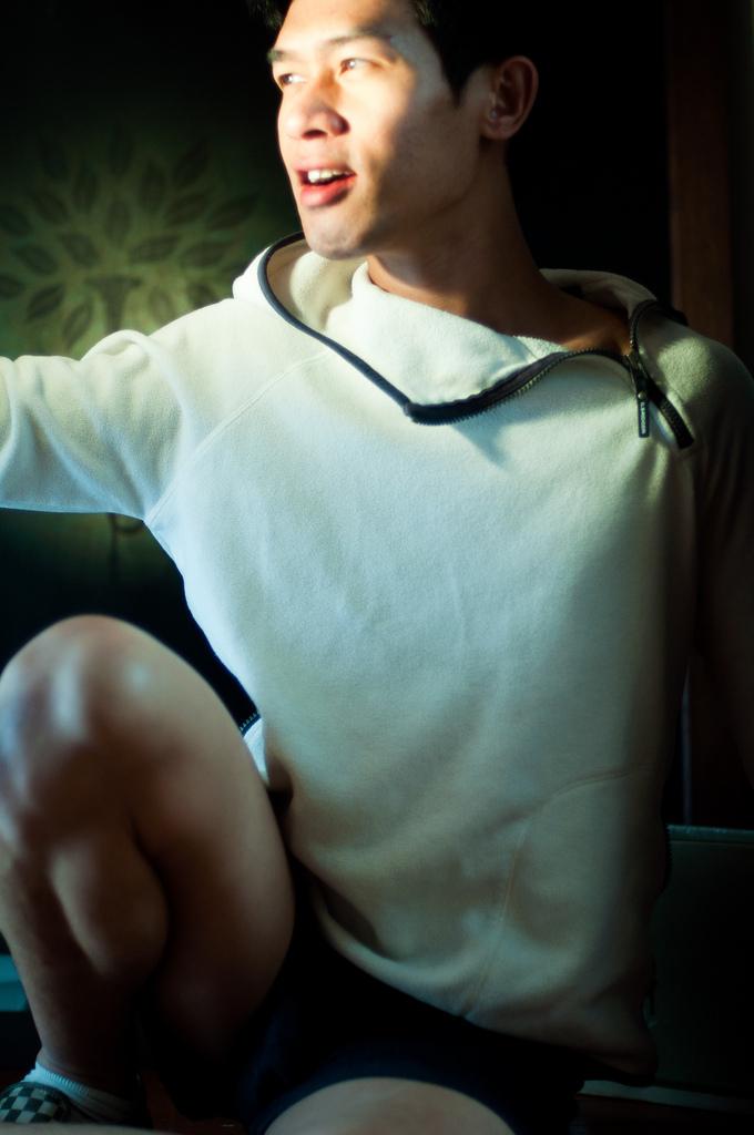 Male model photo shoot of Allen Ellison in SF Studio