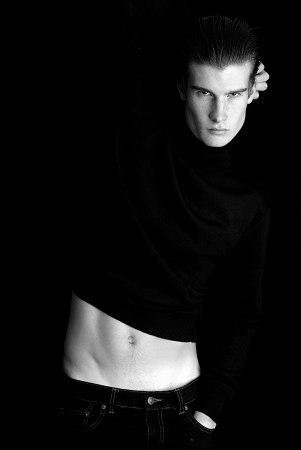 Male model photo shoot of Gregory Van Maris