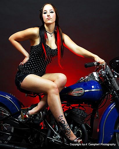 Female model photo shoot of TwilightDeath-Alessa by Jeffrey Campbell in Pottstown