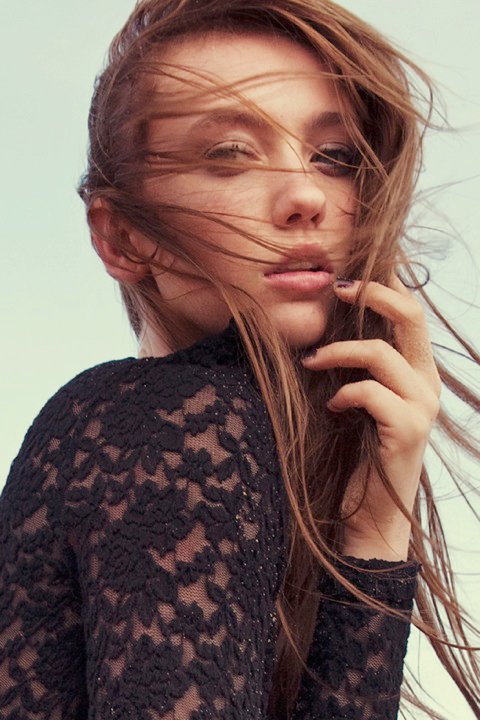 Female model photo shoot of Maree Spagnol MUA 