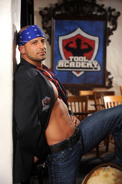 Male model photo shoot of Angelo Tool Academy in Reality tv show Tool Academy 3