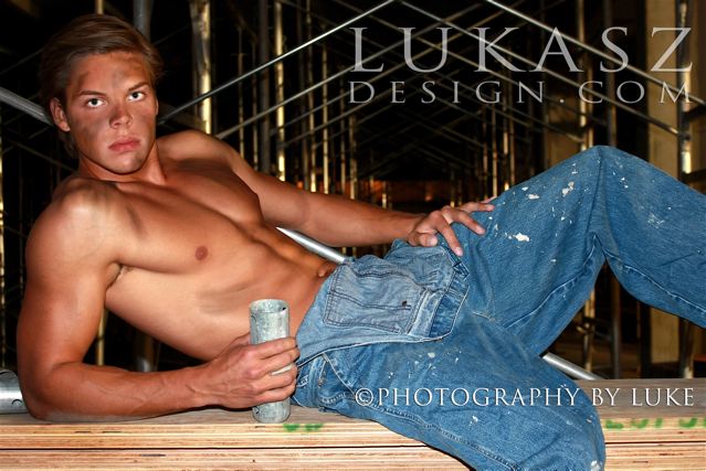 Male model photo shoot of Luke Photo Studio in LA