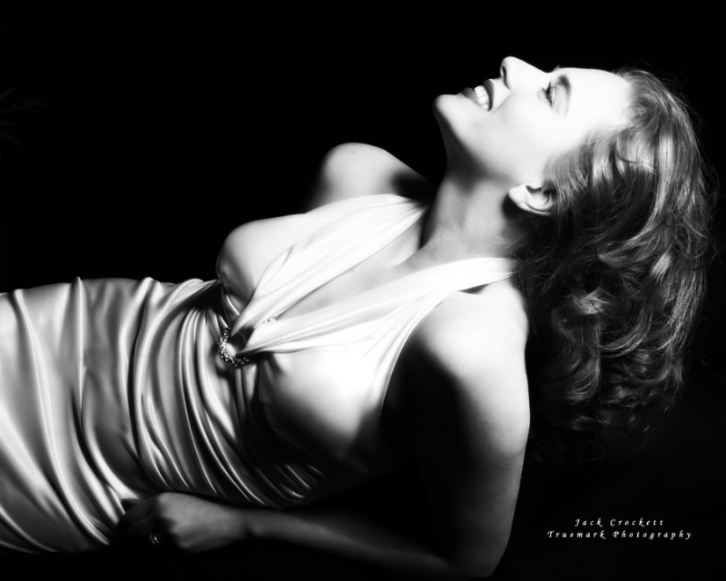 Female model photo shoot of Lockofire by Digital Dreams Studio in Bremerton,Wa