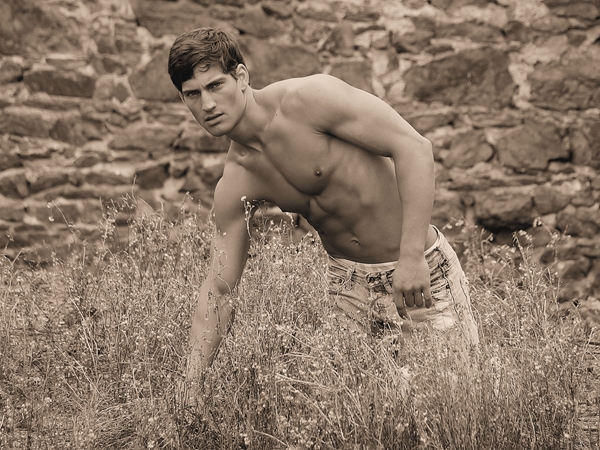 Male model photo shoot of Logan Swiecki-Taylor in Knights Ferry, CA