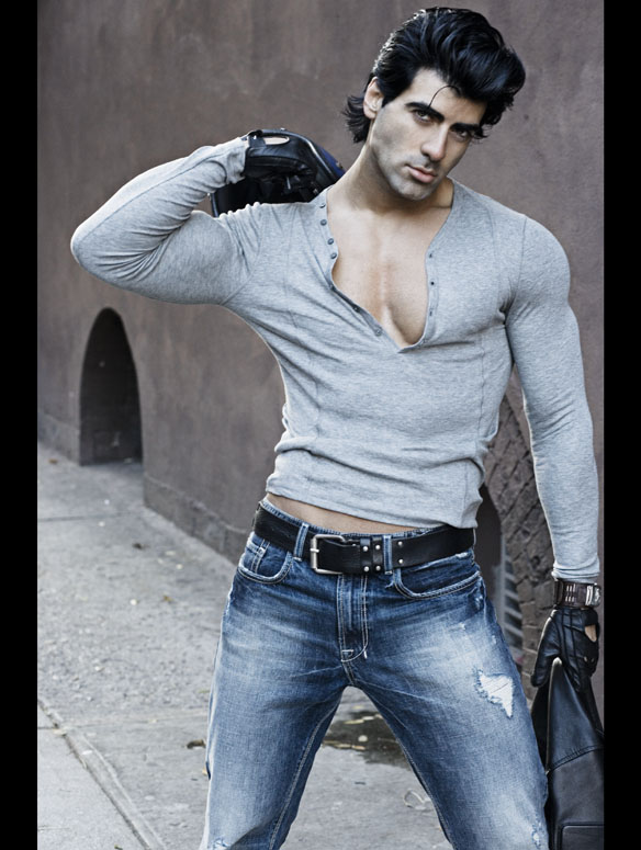 Male model photo shoot of GREGORY PANSELINAS