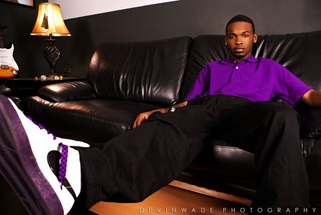 Male model photo shoot of Kuew Wit A K