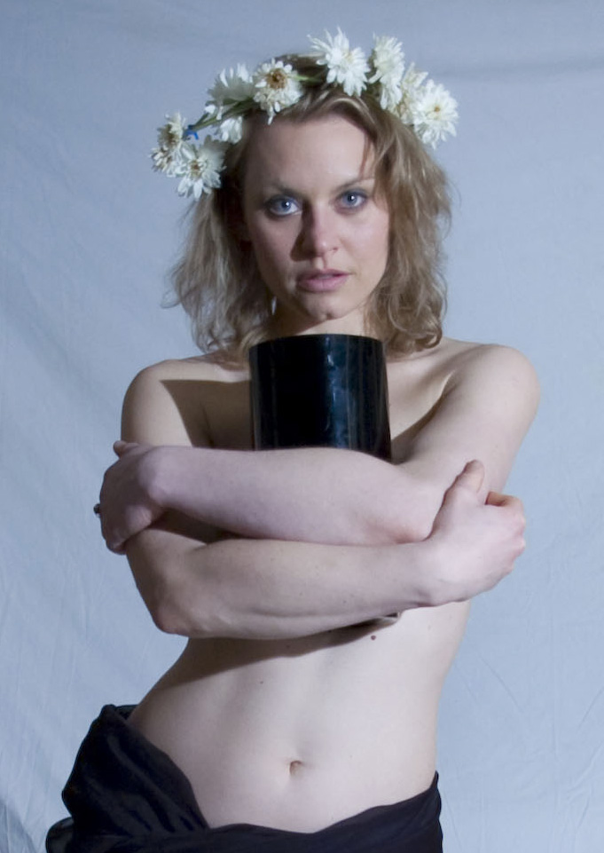 Female model photo shoot of tiasha femme