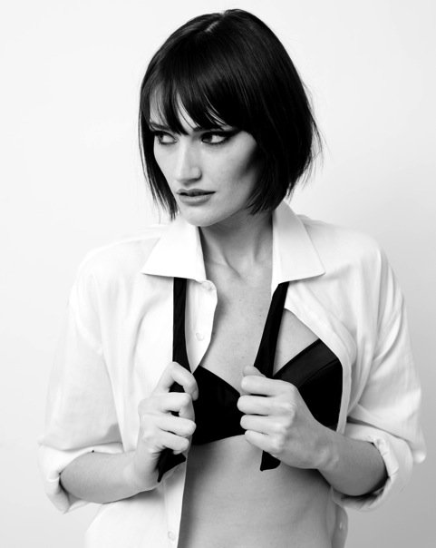 Female model photo shoot of Arlene Lange