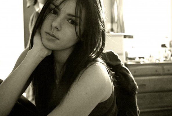 Female model photo shoot of Viktoria Surova