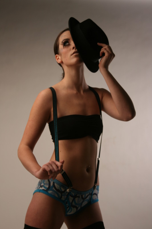 Female model photo shoot of Natalie-