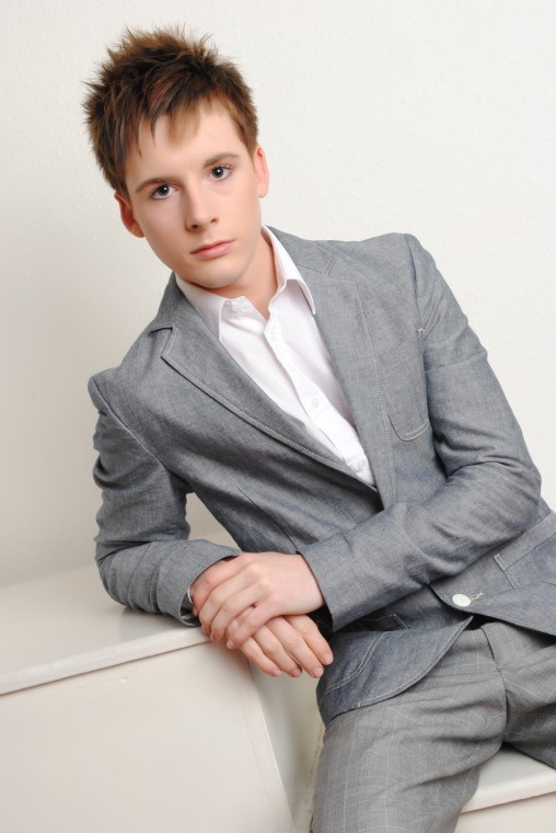 Male model photo shoot of Haddon Pratt
