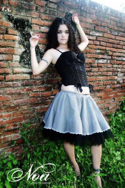Female model photo shoot of Rosannie , retouched by Noelia Martinez