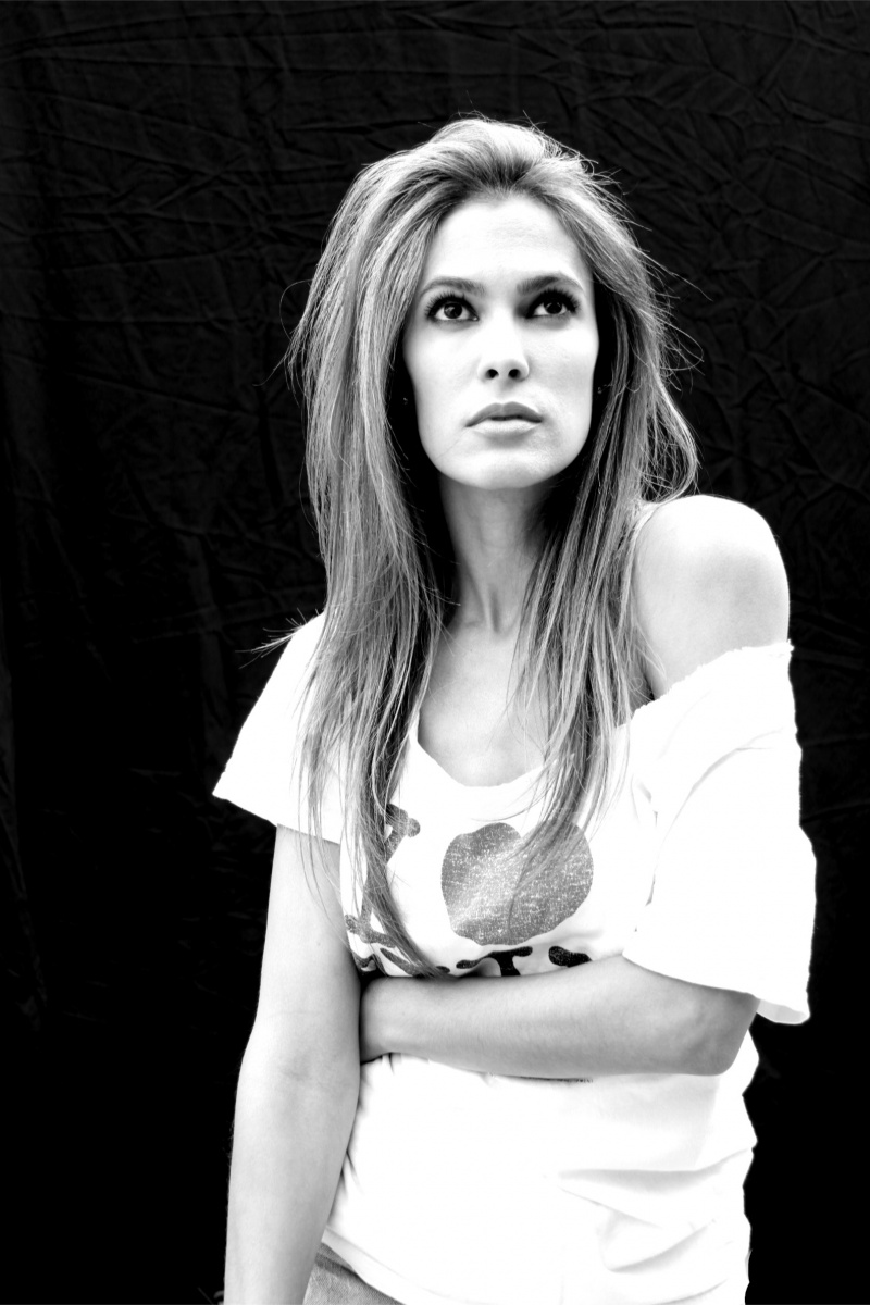 Female model photo shoot of Elissa Knight in Los Angeles