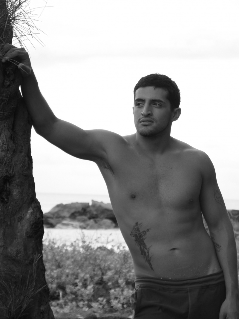 Male model photo shoot of Steven Esteban Lozano in North Shore
