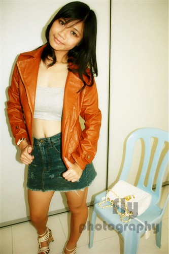 Female model photo shoot of Ashlynn Jyii