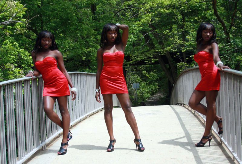 Female model photo shoot of Dwelley by Smile 4 me in Great Falls Park VA