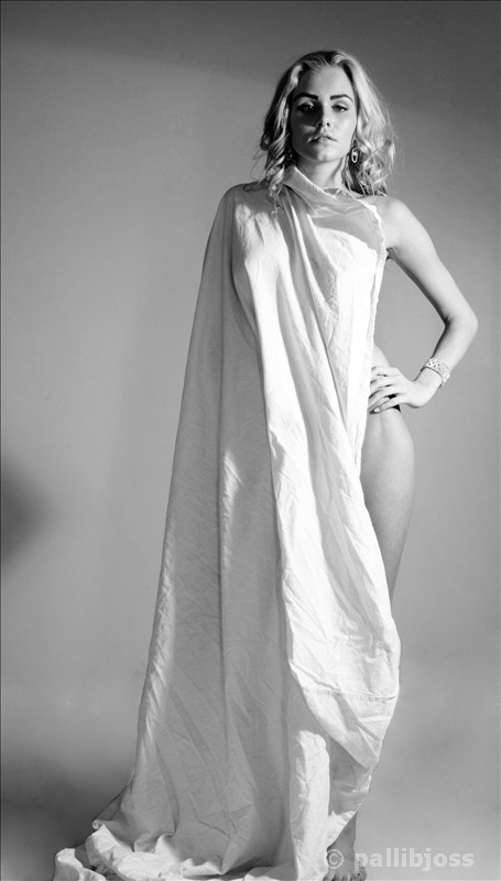 Female model photo shoot of lydiana in Studio