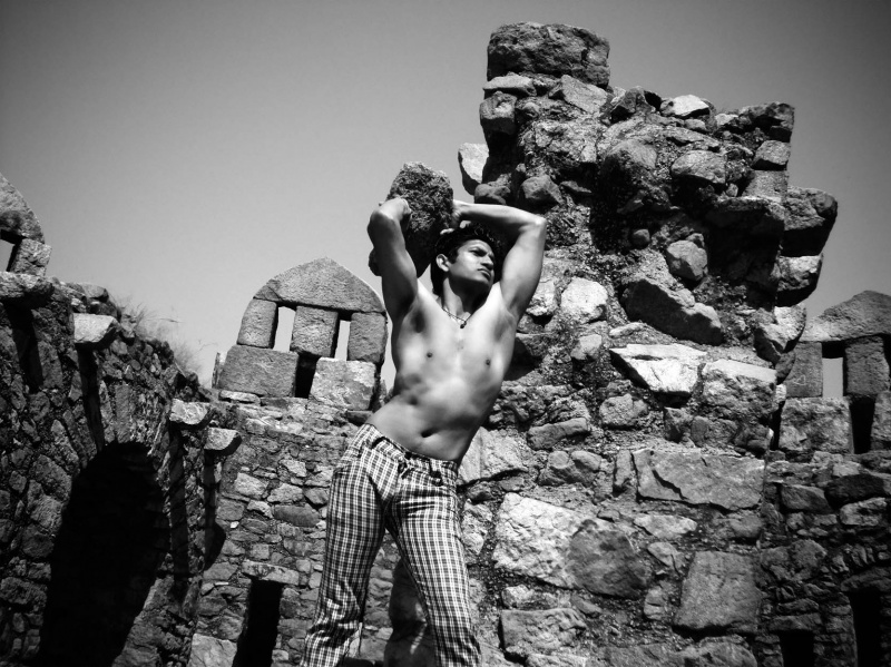 Male model photo shoot of Sunjay Gadai