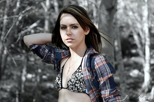Female model photo shoot of ASHLEY NiCOLE ROWLAND by Phillip Matthew