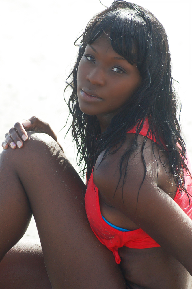 Female model photo shoot of Fusion-Photos and Nihema Tiarra in Santa Monica Beach, retouched by Fusion Photo Retouch