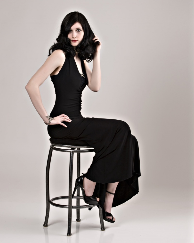 Female model photo shoot of Eden Boehler in Studio