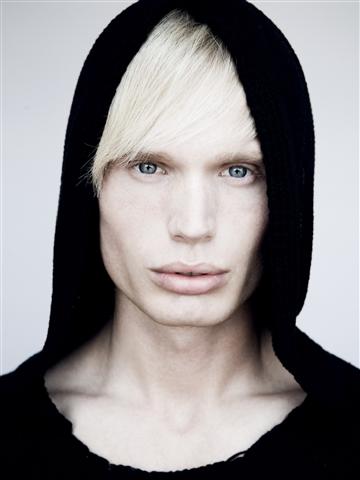 Male model photo shoot of ChristianK